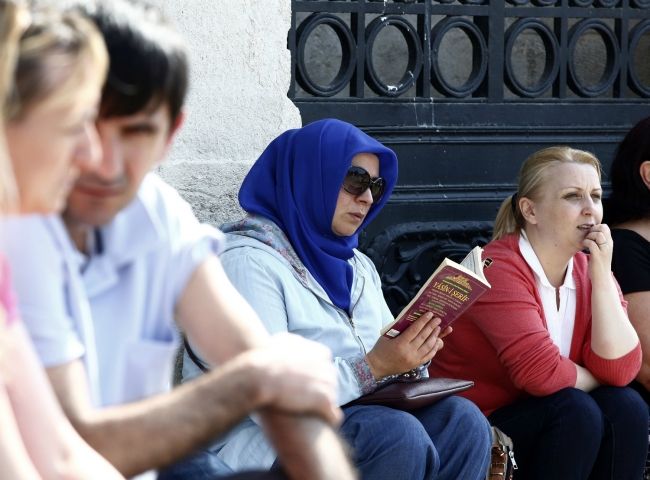 LYS maratonundan ilgi çekici kareler 19