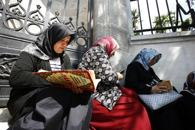 LYS maratonundan ilgi çekici kareler 21