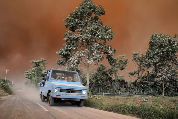 Binleri evinden etti 5