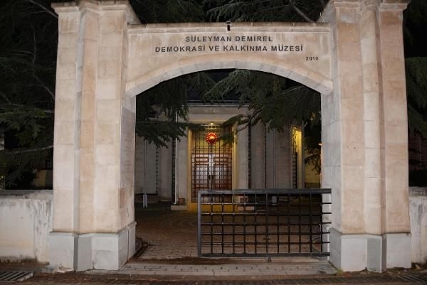 Süleyman Demirel Müzesi'nden unutulmayacak kareler 1