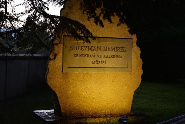 Süleyman Demirel Müzesi'nden unutulmayacak kareler 8