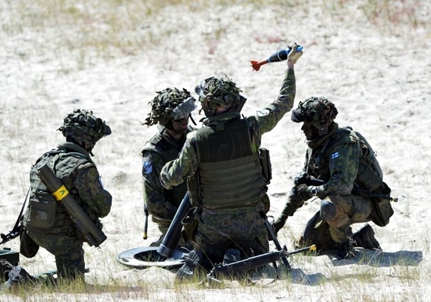 NATO Moskova hattında sular ısınıyor 13