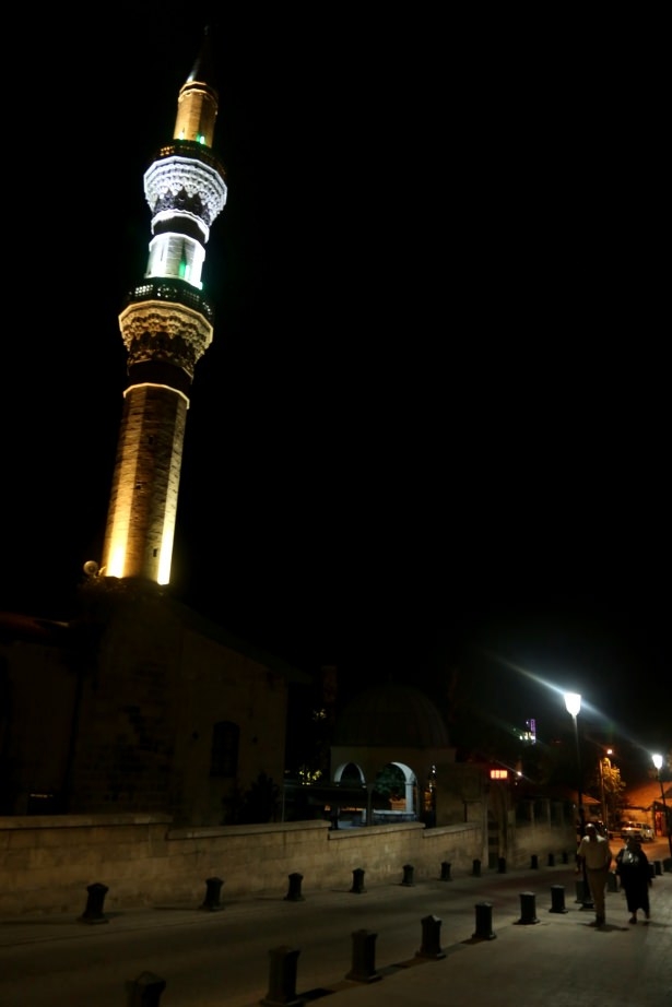 İlk teravih namazı kılındı 11