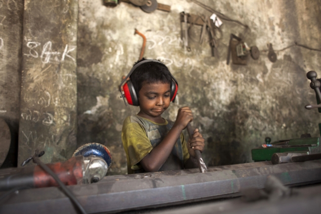 Büyük işlerin üstünden gelen küçük işçiler 8