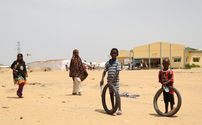 İHH Çad'daki mültecilere yardım eli uzattı 4