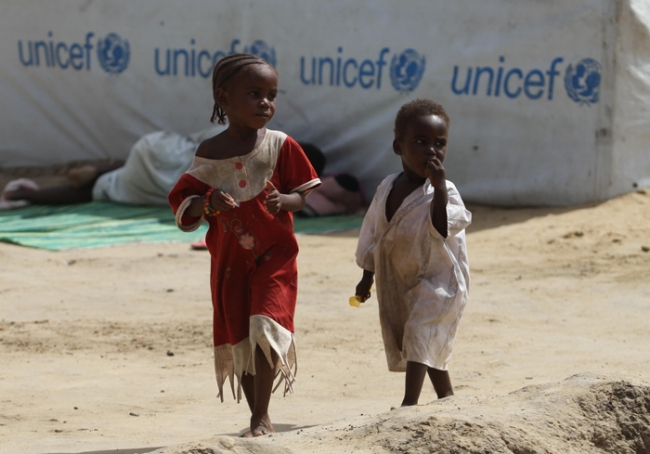 İHH Çad'daki mültecilere yardım eli uzattı 11