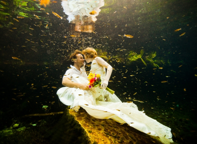 70 ülkede düğün yaptılar 3