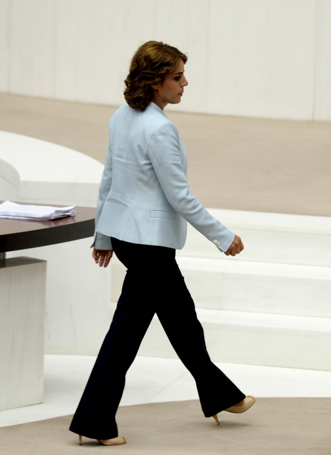 Meclis'te kadın farkı 16