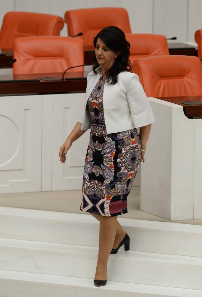 Meclis'te kadın farkı 20