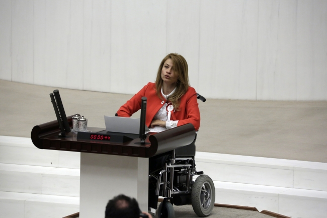 Yeni Meclis'in dikkat çeken kadın milletvekilleri 2