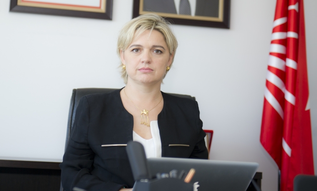 Yeni Meclis'in dikkat çeken kadın milletvekilleri 8