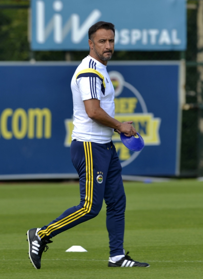 Fernandao ilk antrenmanında poz verdi 9