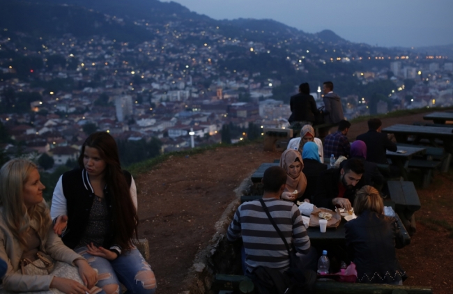 Dünya için iftar vakti 32