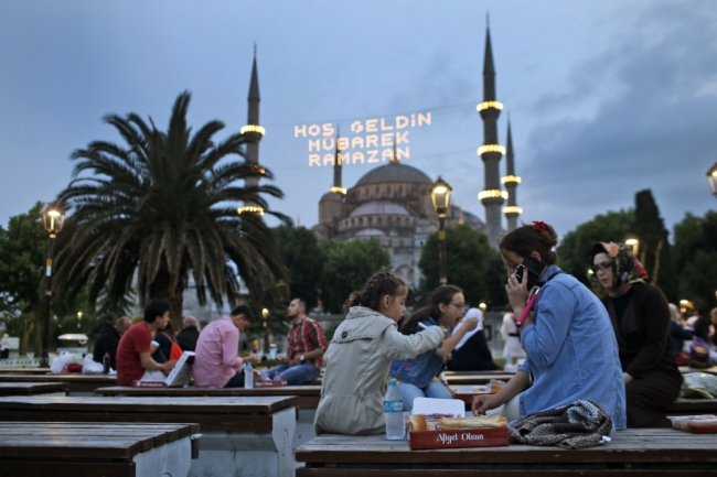 Dünya için iftar vakti 3