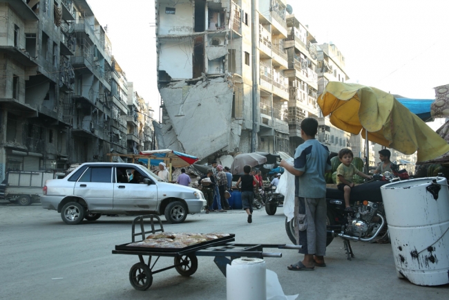 Harabeye dönen Halep'te Ramazan sevinci 2