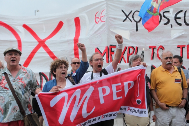 Komşu'da ekonomik protesto 6