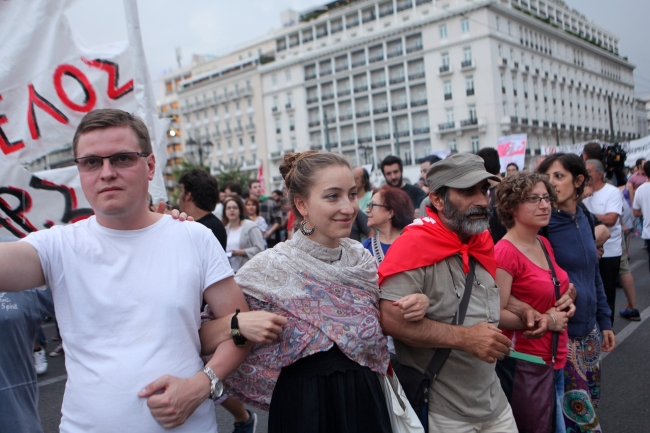 Komşu'da ekonomik protesto 9