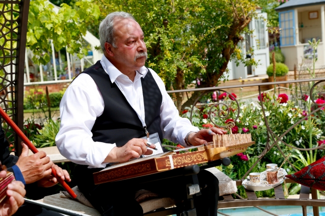 Türk Cennet Bahçesi İngiltere'de altını göğüsledi 18