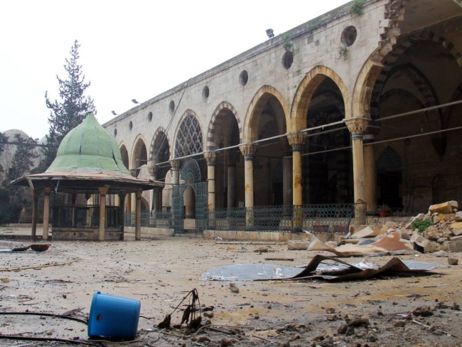 Suriye İç Savaşı'nda 1400 cami yıkıldı 11