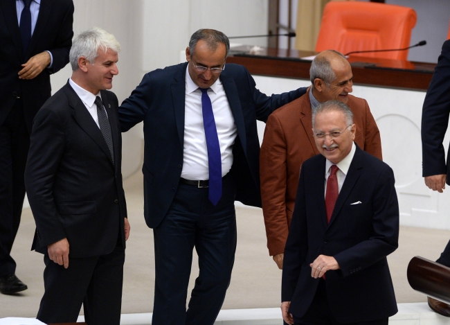 Meclis Başkanlığı seçiminden en ilginç karaler 9