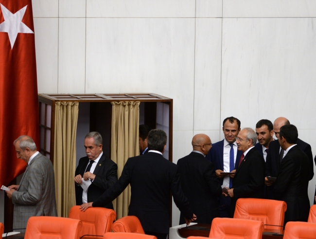 Meclis Başkanlığı seçiminden en ilginç karaler 11