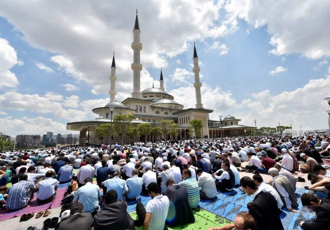 Tüm yönleriyle Beştepe Camii 11
