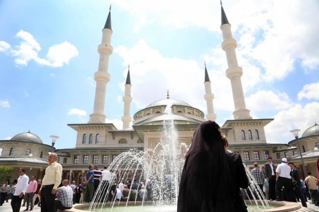 Tüm yönleriyle Beştepe Camii 18