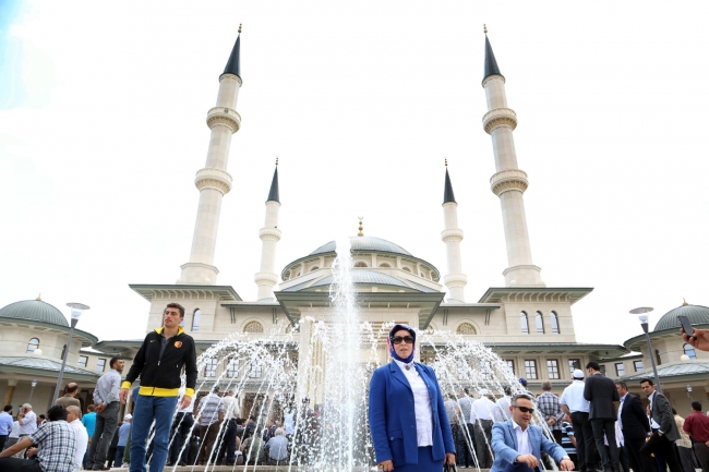 Tüm yönleriyle Beştepe Camii 19