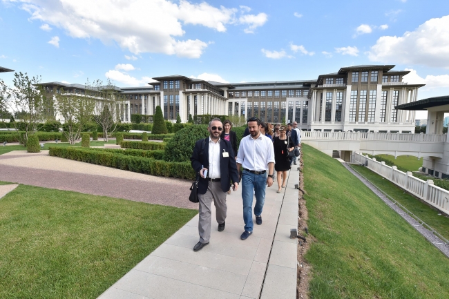 Beştepe kapılarını basına açtı 16