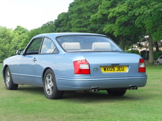 Dünyanın en çirkin otomobilleri 12