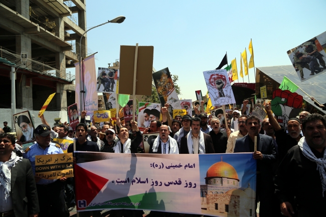 İran'da "Dünya Kudüs Günü" gösterisi 15