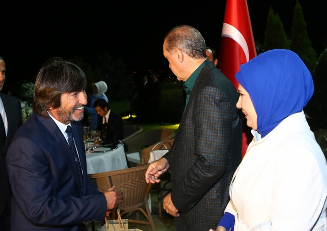 Sanat ve spor dünyası Erdoğan'ın iftarında buluştu 26