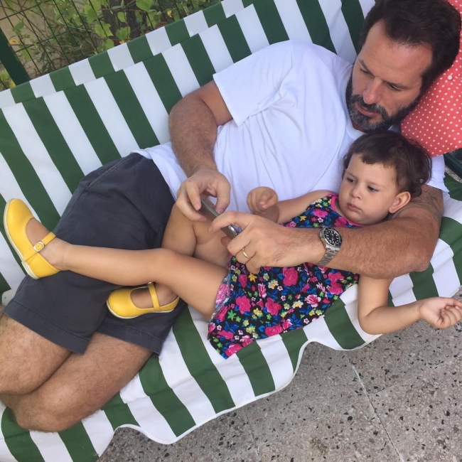 Instagram'da ünlüler: Bayram tatiline erken çıkanlar 8