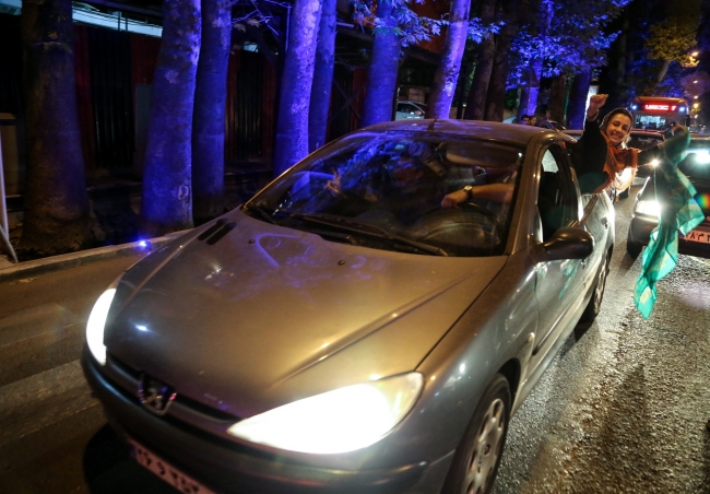 İran'da 36 yıllık ambargonun ardından gelen sevinç 8