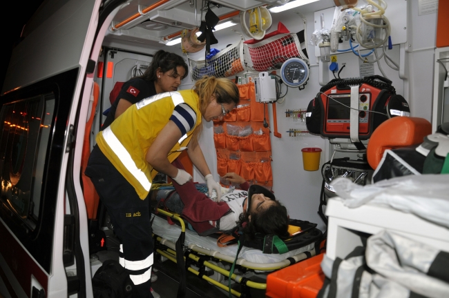 Bayram öncesinde yollar kan gölüne döndü 17