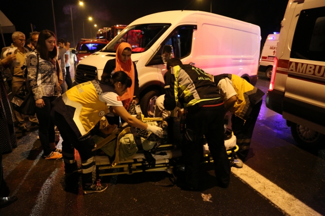 Bayram öncesinde yollar kan gölüne döndü 1