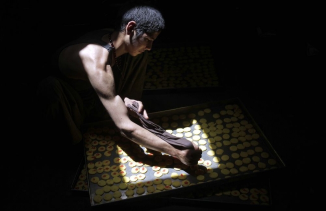 Bir yanda savaş, bir yanda kutlamalar... 12