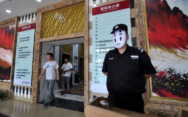 Haftanın bir günü zoraki gülümsememek için... 3