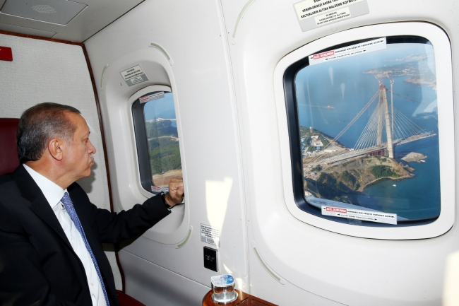 Köprüde inceleme, havalimanında iftar 9