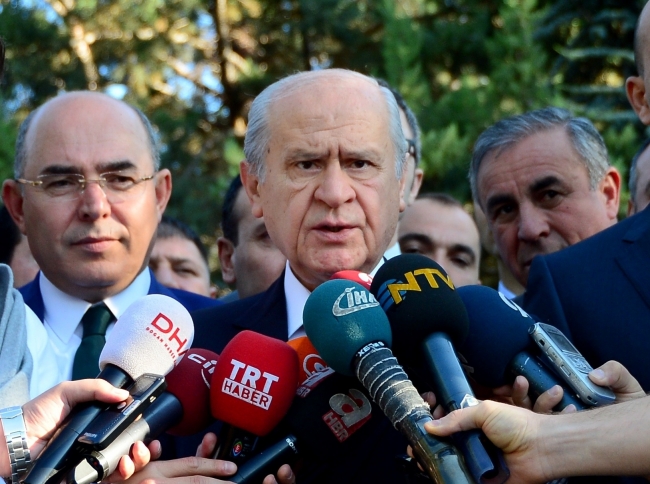 Siyasilerin bayram mesaisi... 11