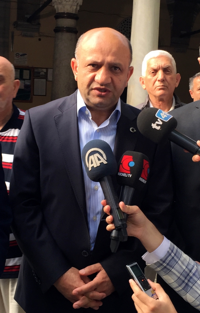 Siyasilerin bayram mesaisi... 21