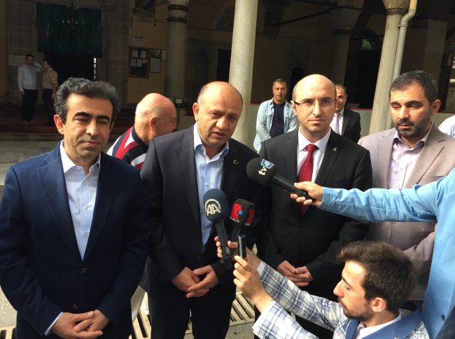 Siyasilerin bayram mesaisi... 22