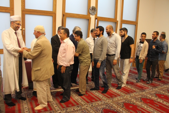 Eller barış için açıldı 21