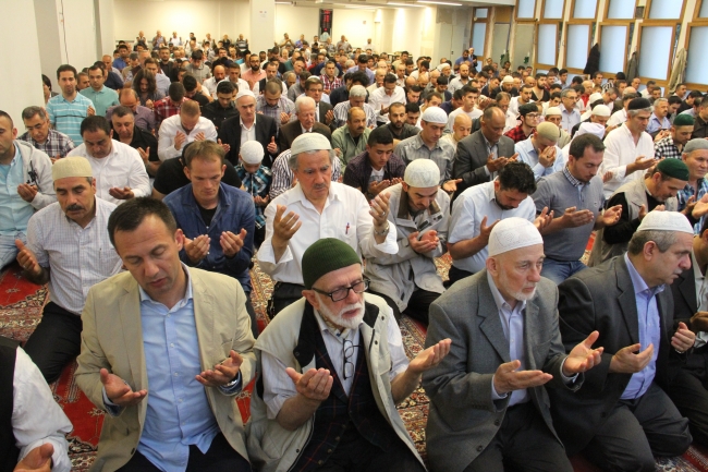 Eller barış için açıldı 18