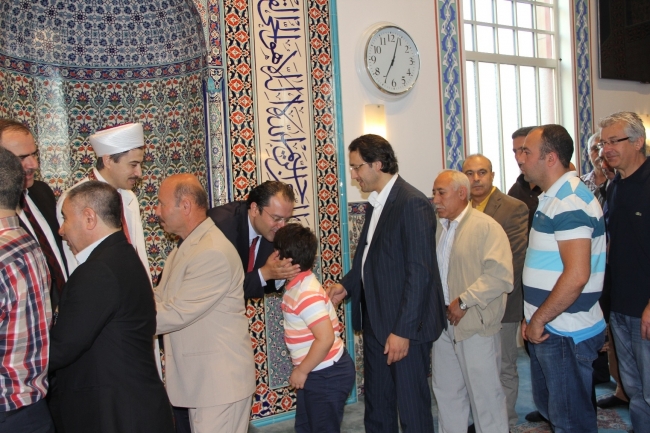 Eller barış için açıldı 33