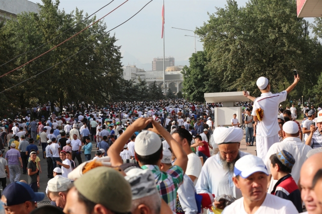 Eller barış için açıldı 37