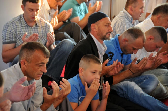 Eller barış için açıldı 6