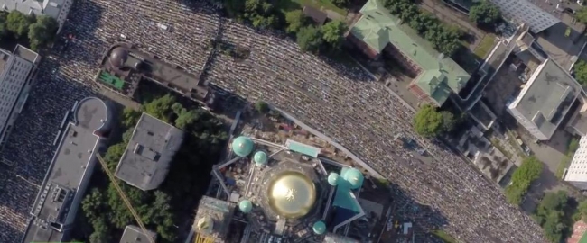 Bayram namazında OHAL manzarası 11