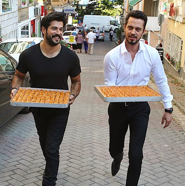 Instagram'da Ünlüler 15