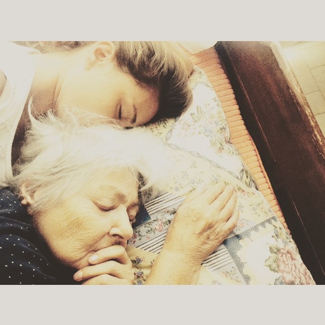 Instagram'da ünlüler: Rihanna'dan yeni parfüm! 18